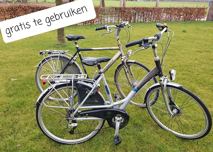 לינה וארוחת בוקר De Stok 4*