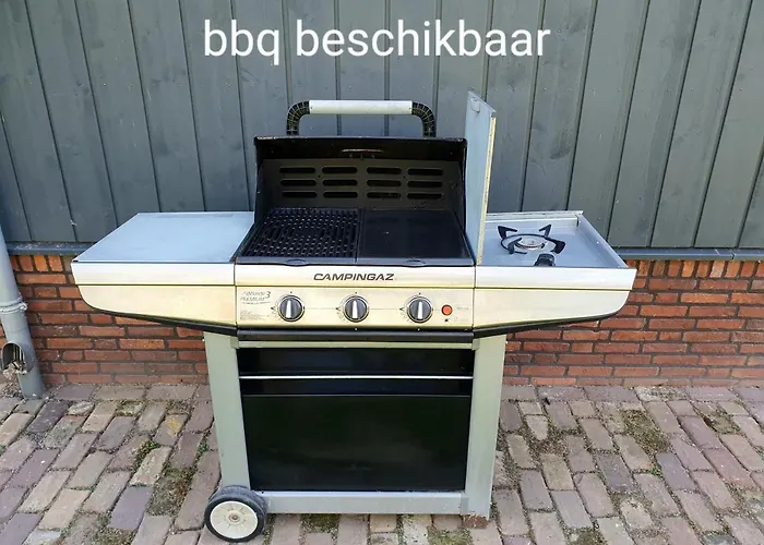 De Stok לינה וארוחת בוקר 4*